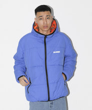 Load image into Gallery viewer, REVERSIBLE HOODED CAMO JACKET
